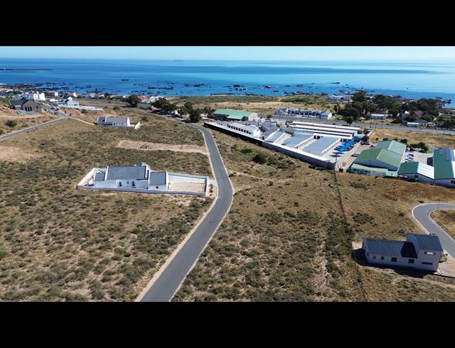 844M² VACANT LAND FOR SALE IN BRITANNICA HEIGHTS